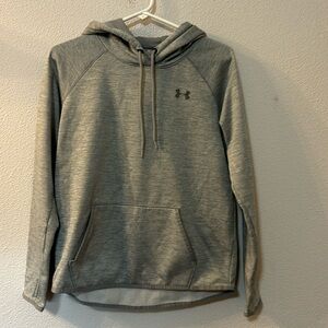Under Armour basic pullover hoodie size small